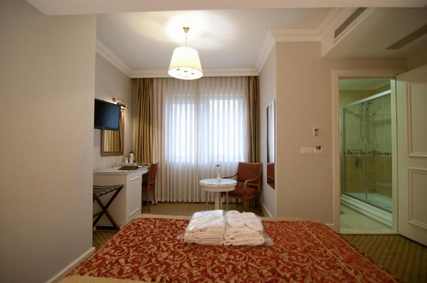 Taksim Metropark Hotel image 44